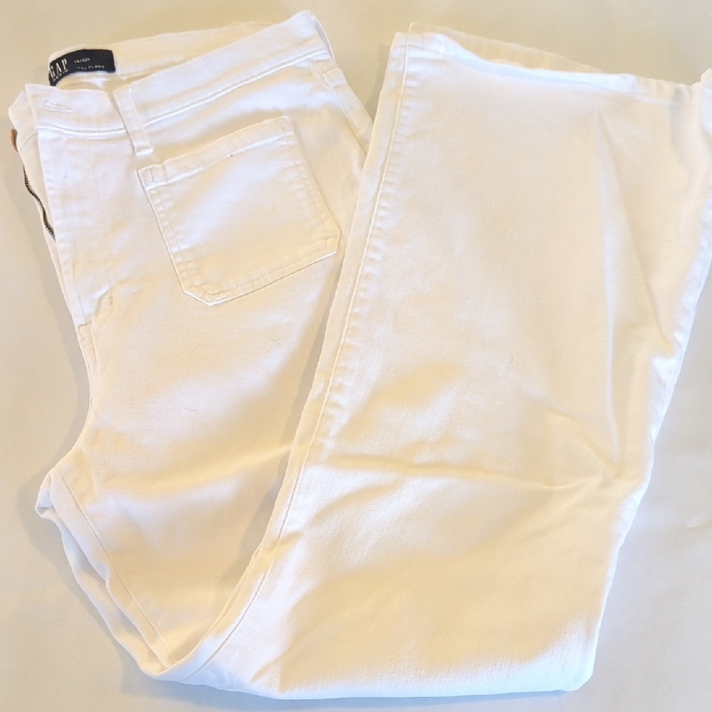 GAP Women's Cream Straight Leg Jeans